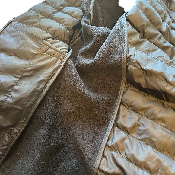 32 degrees heat brand black puffer winter jacket size medium like new - Picture 9 of 14